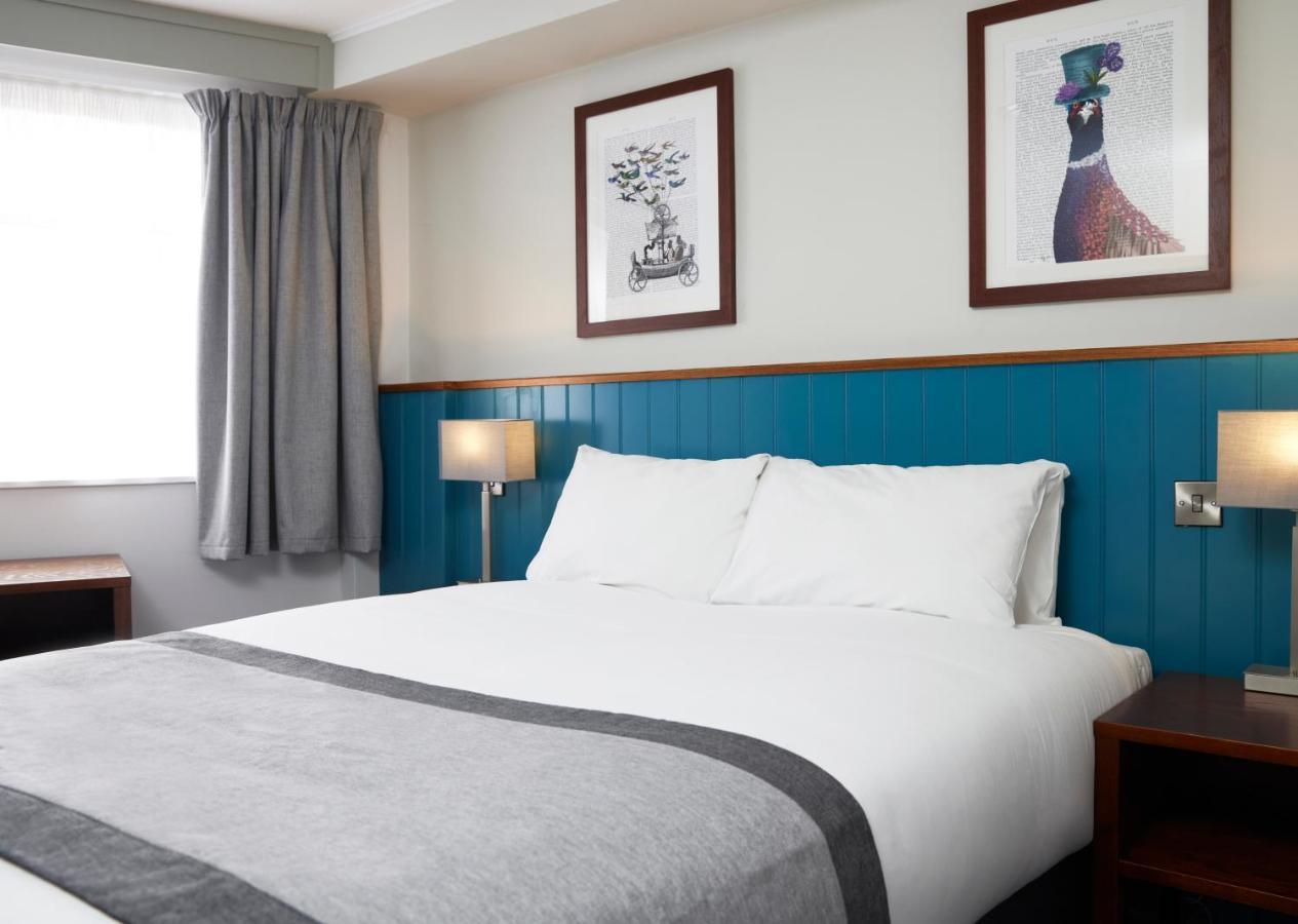 Highwayman Hotel Данстейбл Екстер'єр фото
