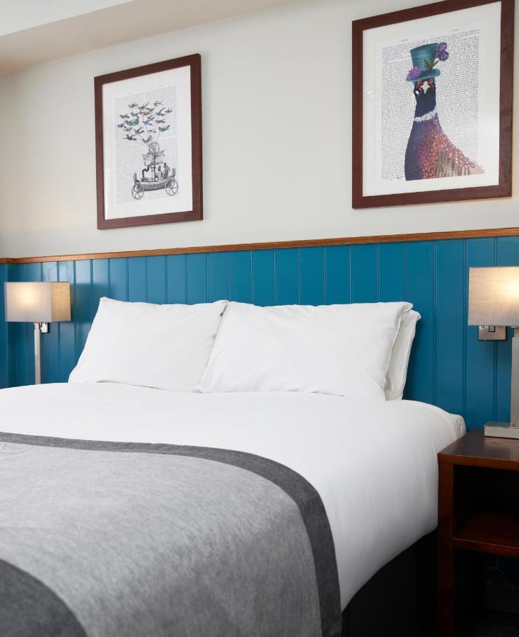 Highwayman Hotel Данстейбл Екстер'єр фото