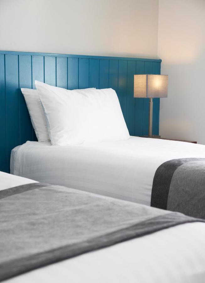 Highwayman Hotel Данстейбл Екстер'єр фото